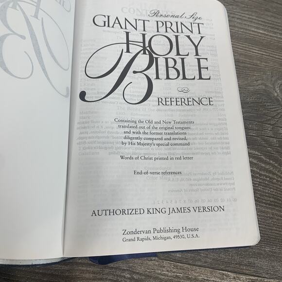 Holy Bible KJV Giant Print Red Letter Reference Navy Bonded Leather Pre-owned - Picture 12 of 14